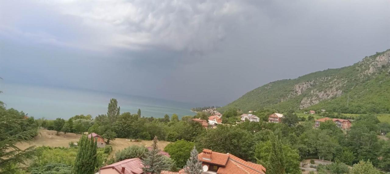 Villa Karolina Охрид Екстериор снимка